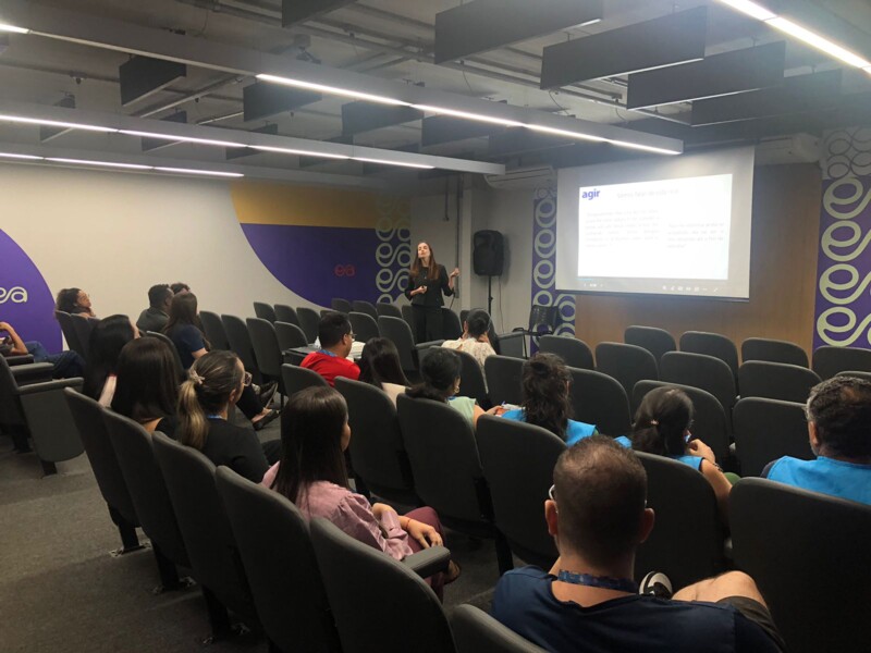 bem-estar-e-seguranca-psicologica-equipes-do-centro-tea-paulista-participam-de-palestra-sobre-saude-emocional-e-qualidade-de-vida